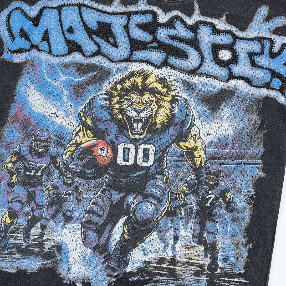 MAJESTIK Football Lion Graphic T-Shirt