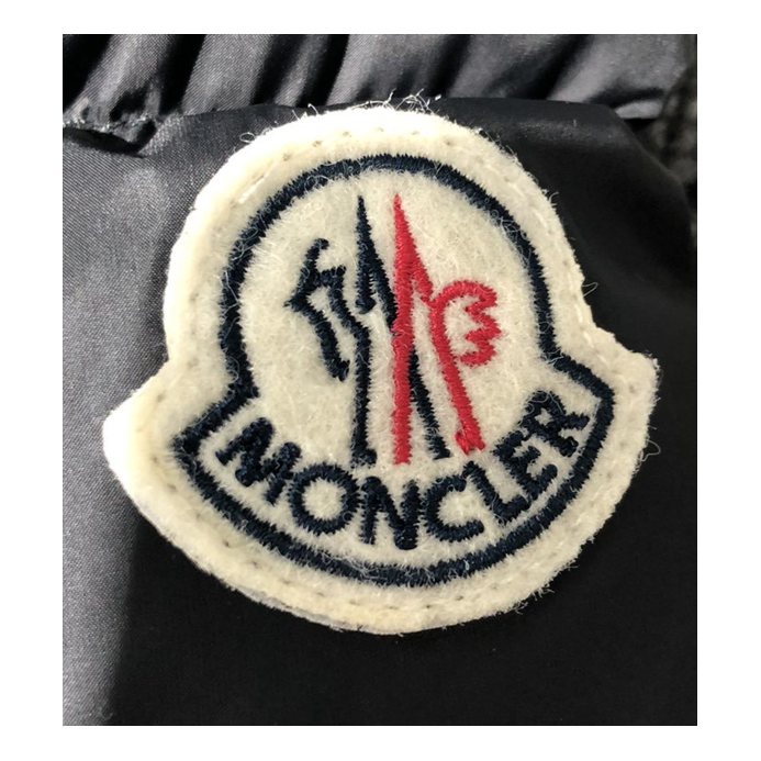 Moncler Four-Pocket Fur-Trim Hooded Long Down Coat in Black
