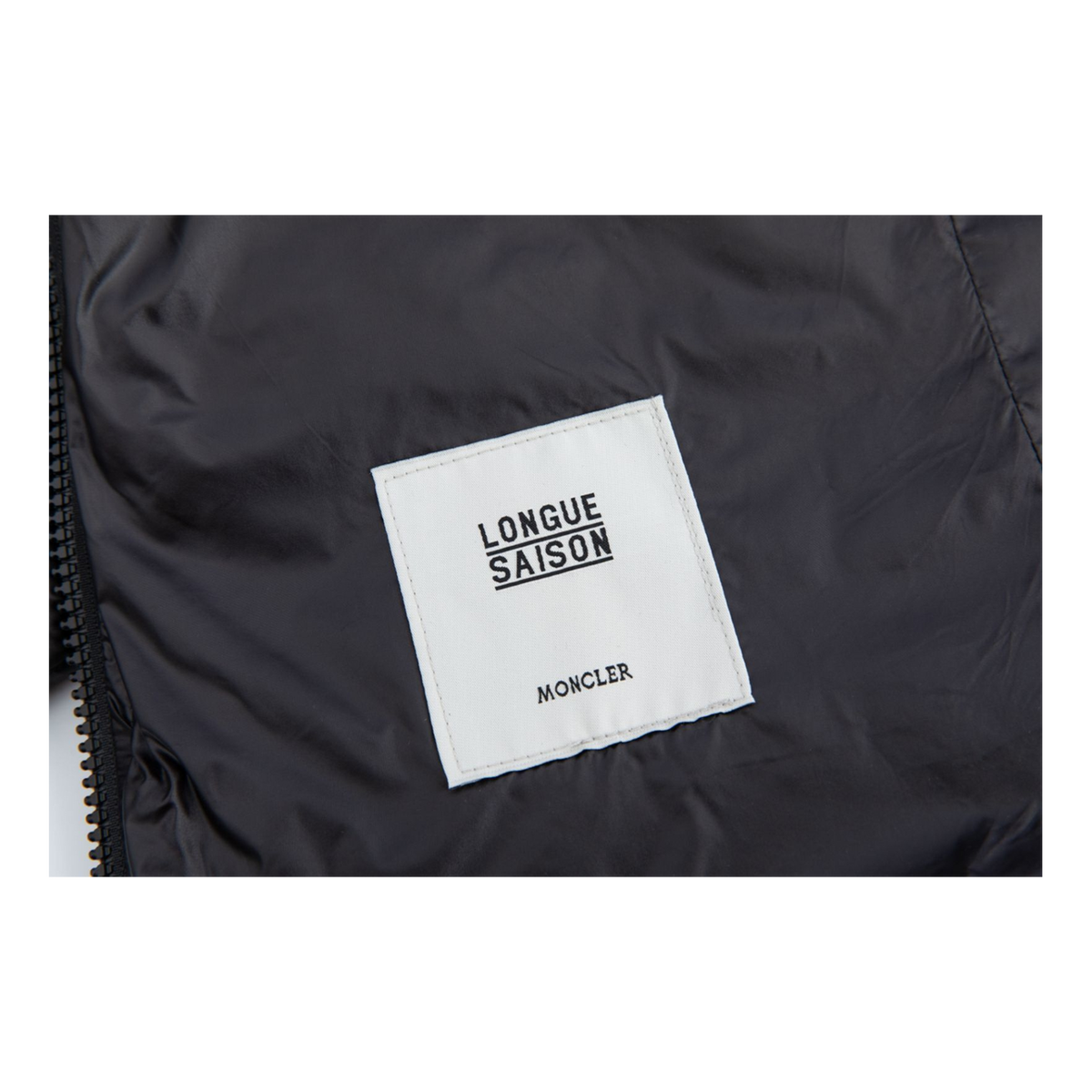 Moncler Gles Fitted Hooded Down Puffer Jacket